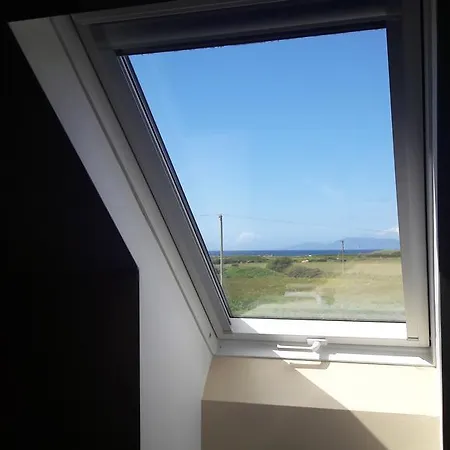 Atlantic Way Bed & Breakfast 4*