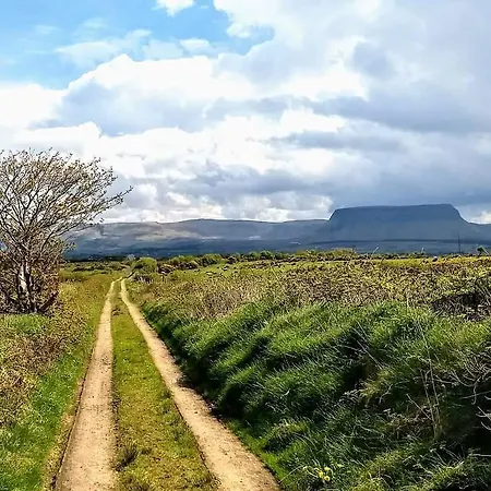 Bed & Breakfast Atlantic Way Grange (Sligo)